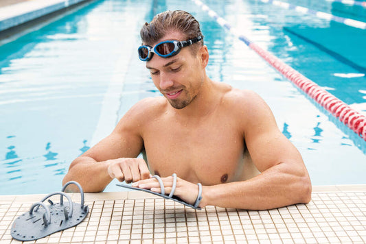 Zoggs Matrix Hand Paddles