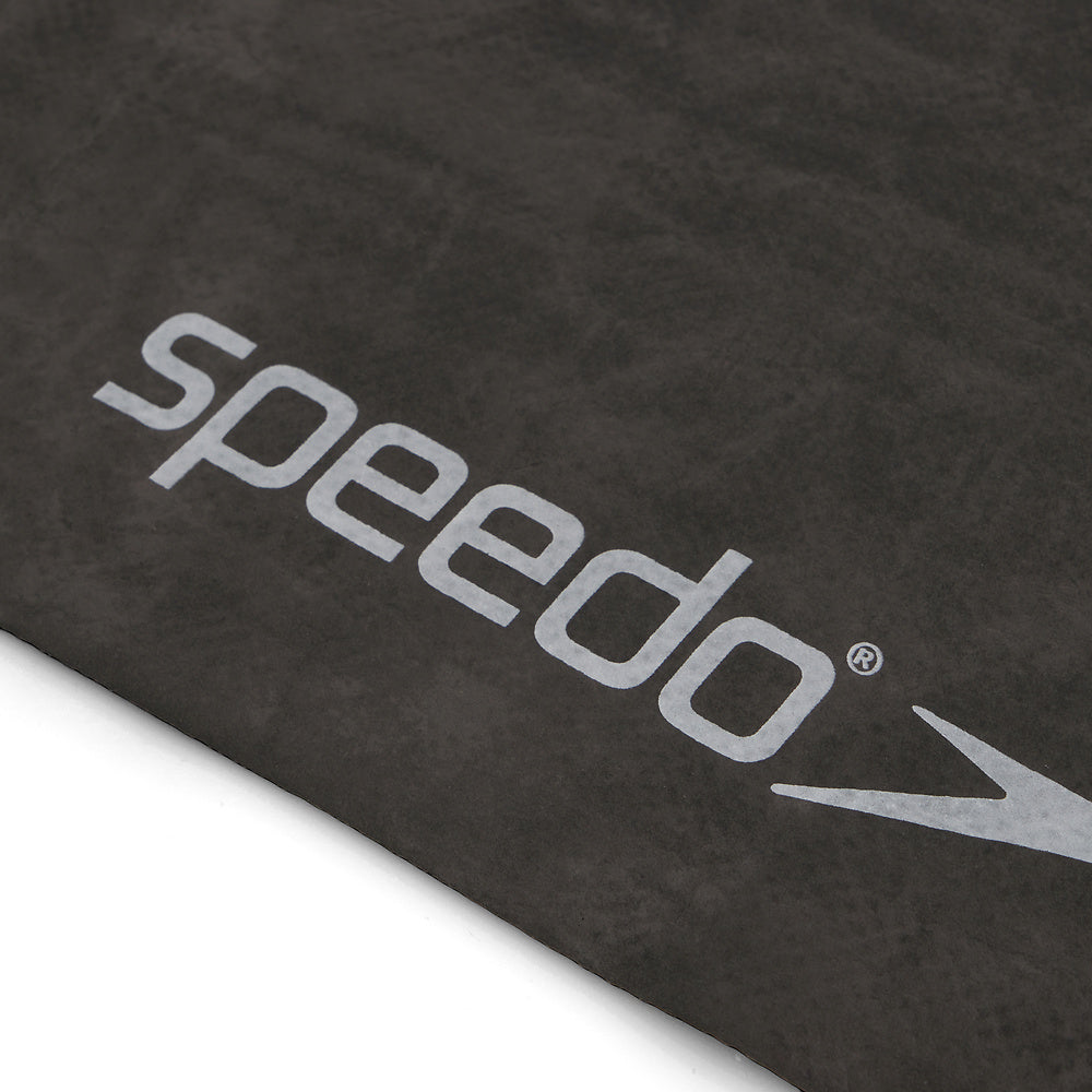 Speedo Sports Towel - Black