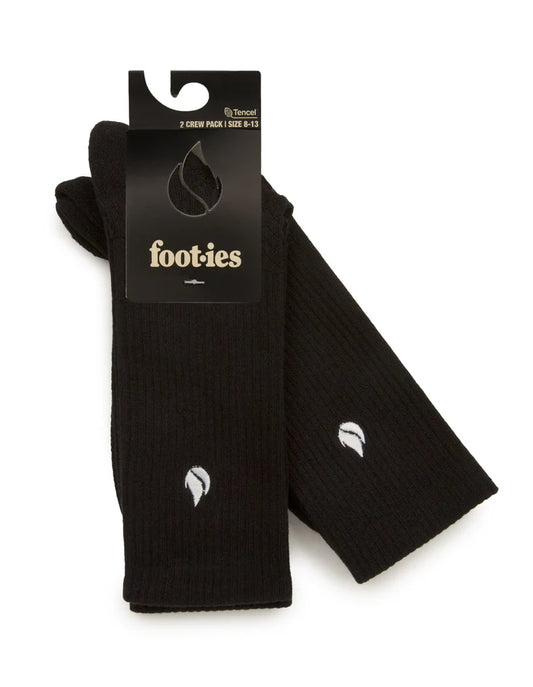 Black foot-ies Blaze sneaker socks folded with retail packaging marked 2 crew pack, size 8–13.