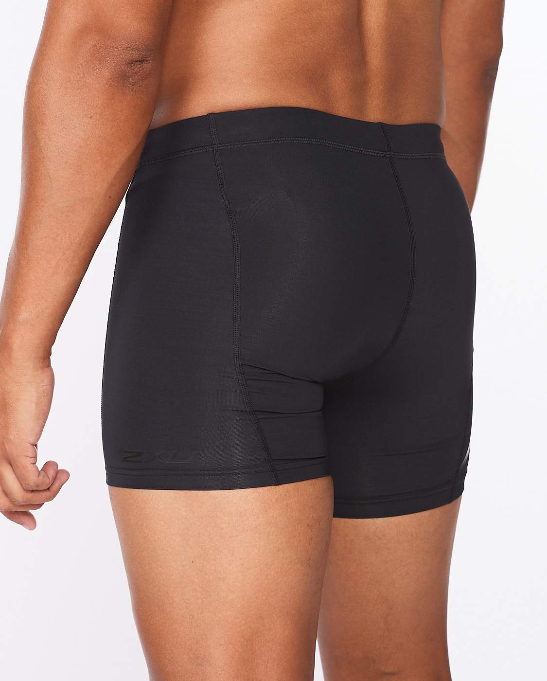 2XU Mens Core Compression 1/2 Shorts