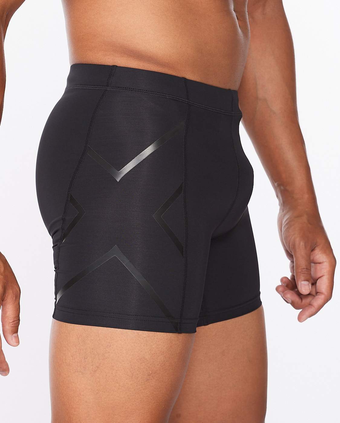 2XU Mens Core Compression 1/2 Shorts