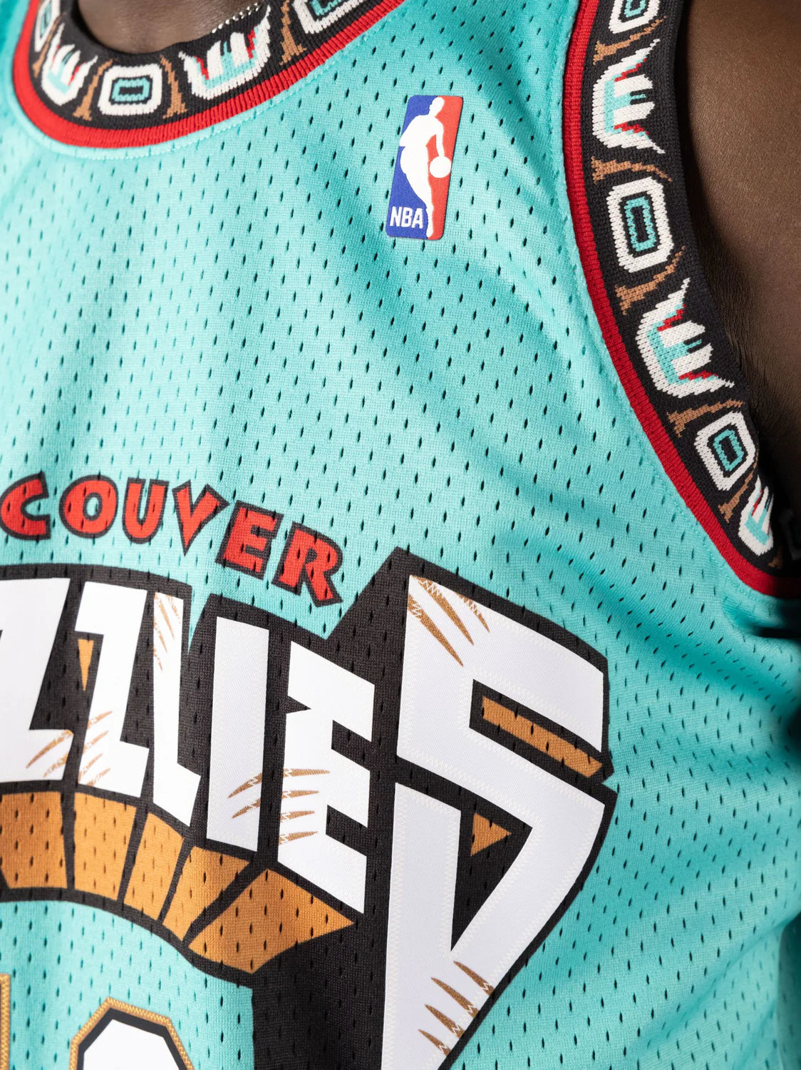 Mitchell & Ness Mike Bibby Vancouver Grizzlies 98-99 Road Swingman Jersey