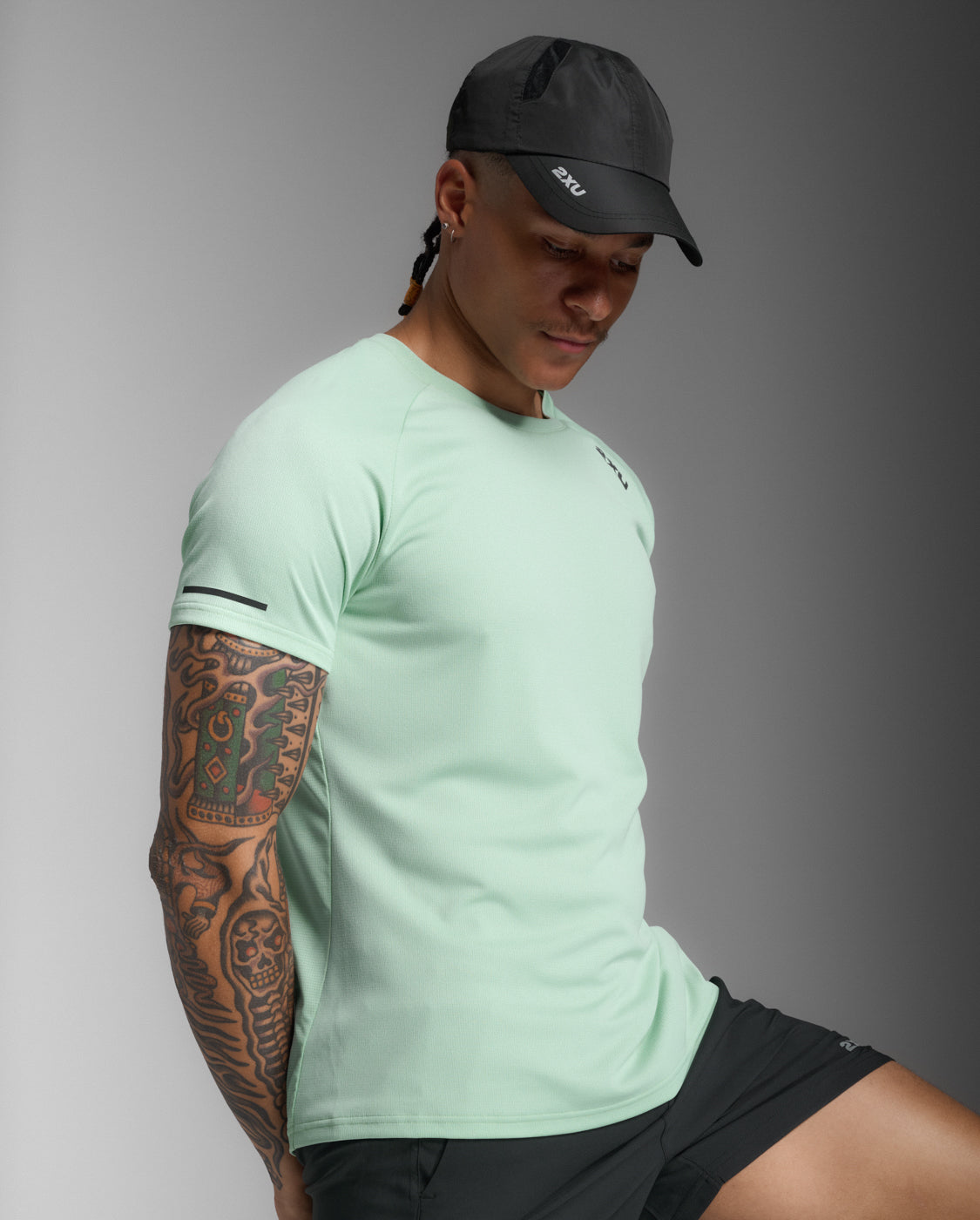 2XU Mens Aero Tee- Mint/Reflective Black
