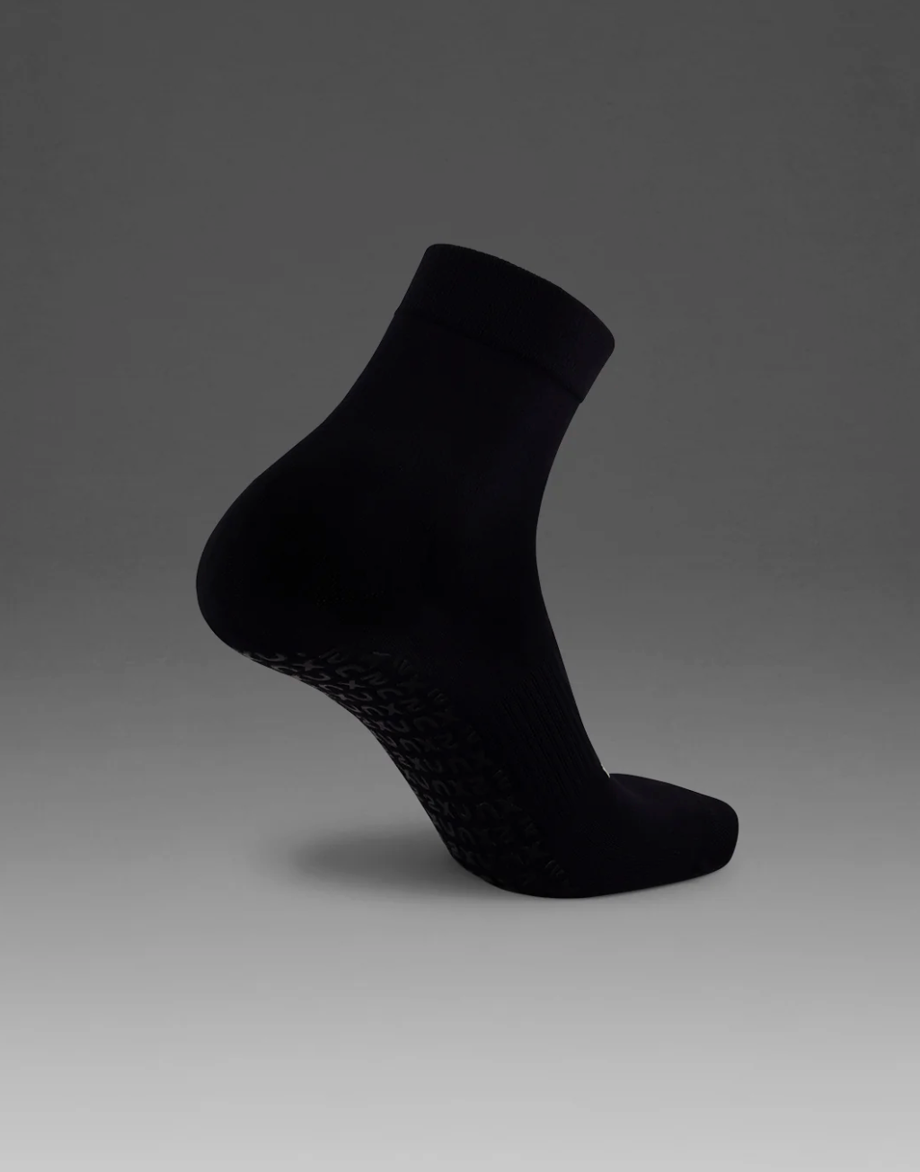 2XU Unisex Performance Crew Grip Socks - Black/White