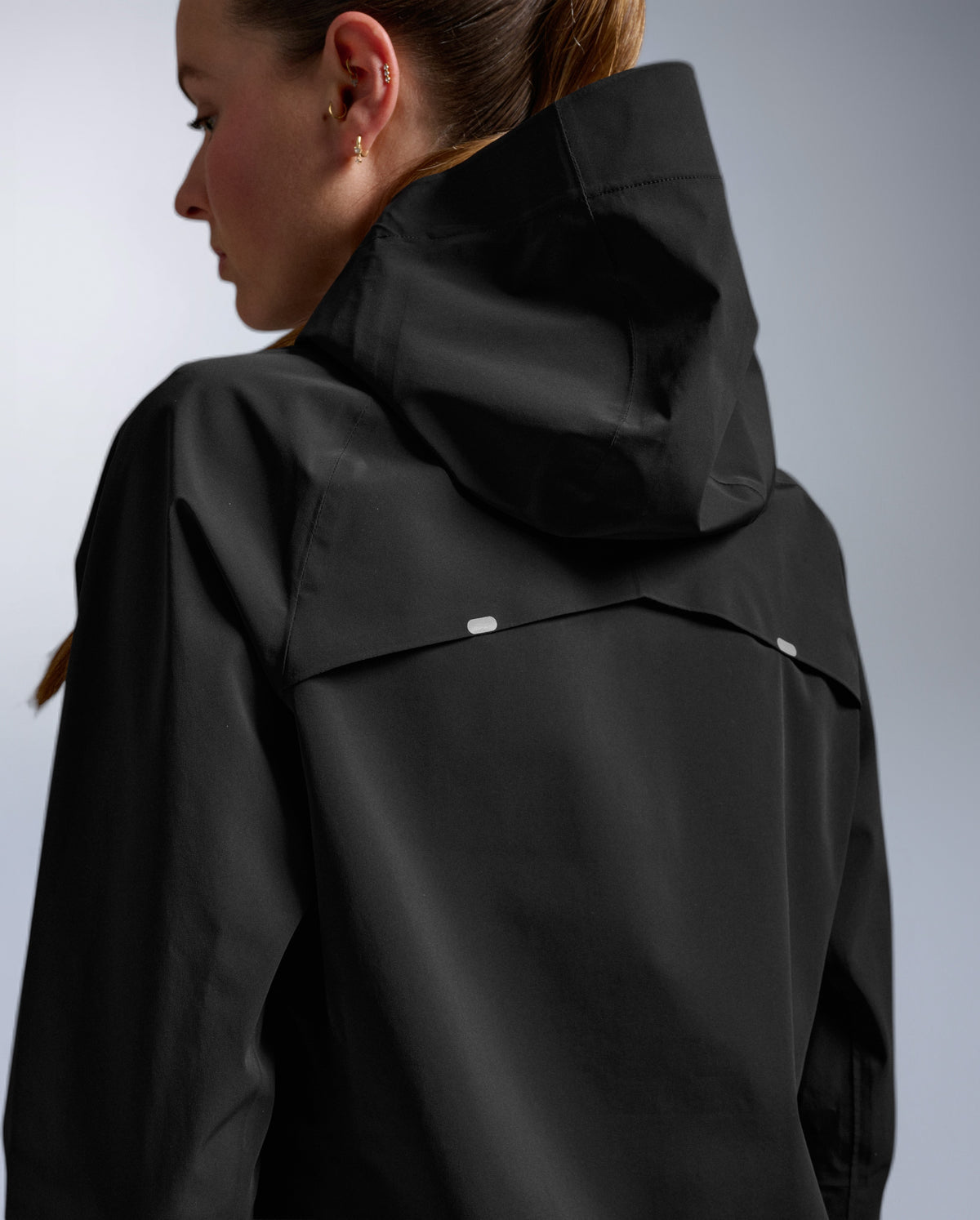 2XU Womens Ignition Shield Waterproof Jacket - Black/Silver Reflective