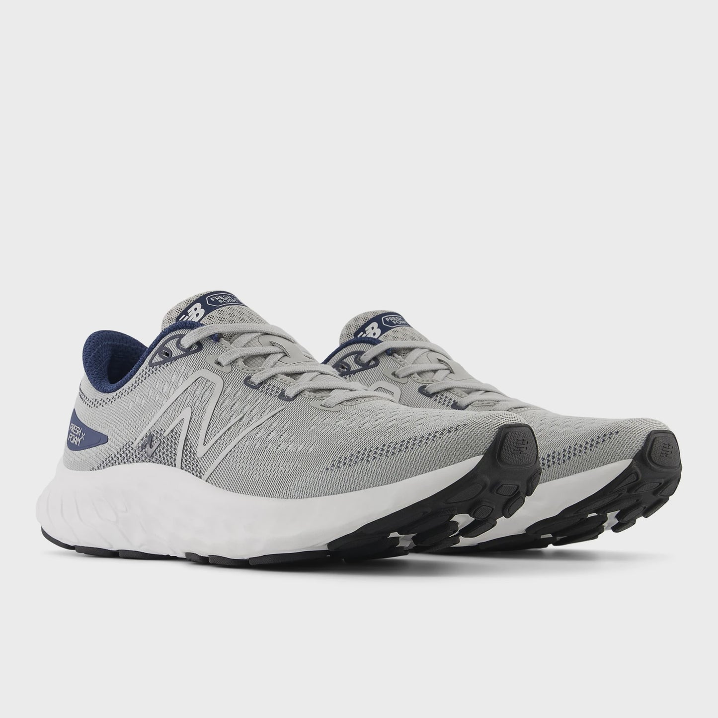 New Balance Mens Fresh Foam Evoz St