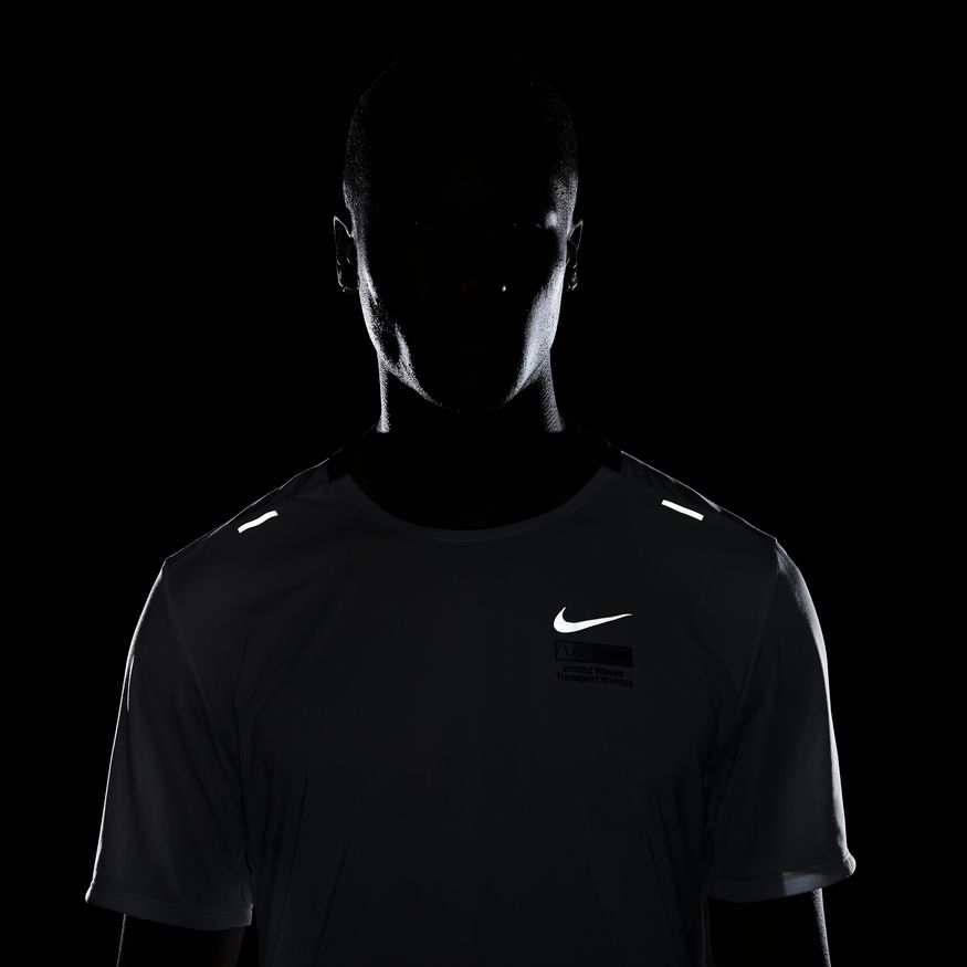 Nike Dri-FIT Wild Run Rise 365 Men's Short-Sleeve Running Top