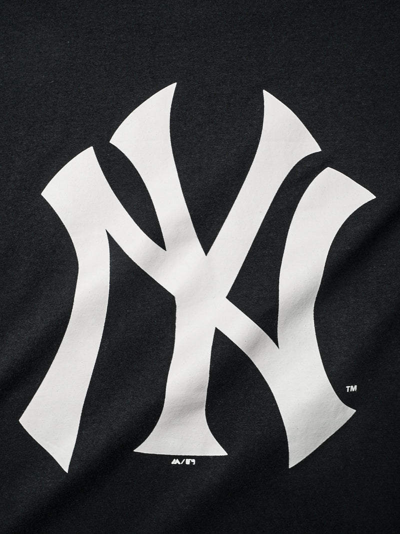 Majestic Core Logo Tee - NY Yankees - Black