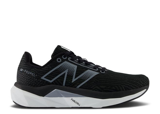 New Balance Womens FuelCell Propel v5 D Width-Black