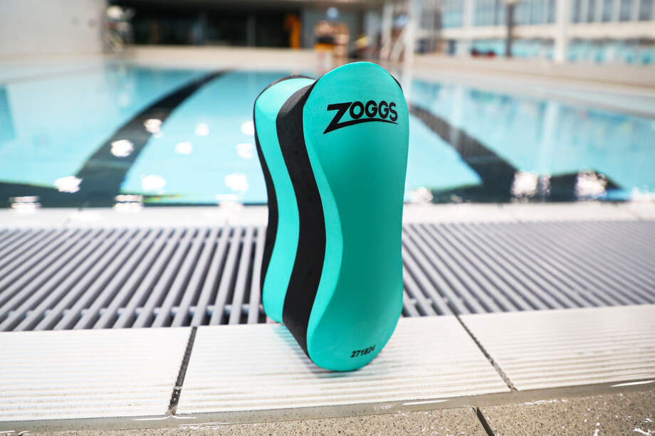 Zoggs Pull Buoy - Black/Turquoise