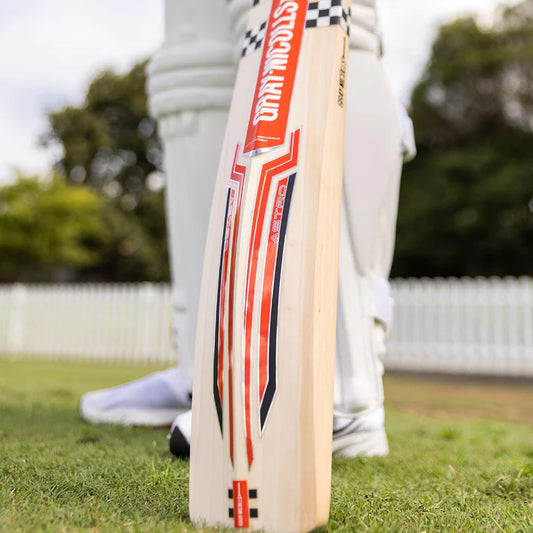 Gray Nicolls Astro 800 Cricket Bat (Natural) - Short Handle
