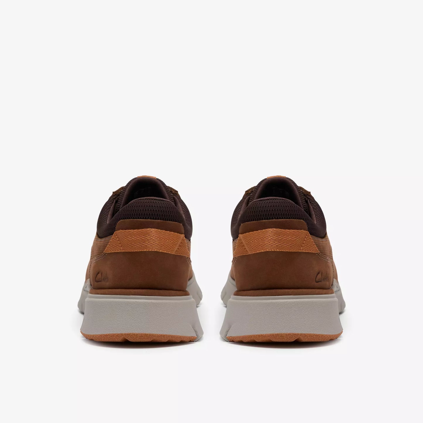 Clarks Mens Cloudsteppers Step365 Plain - Cola Nubuck
