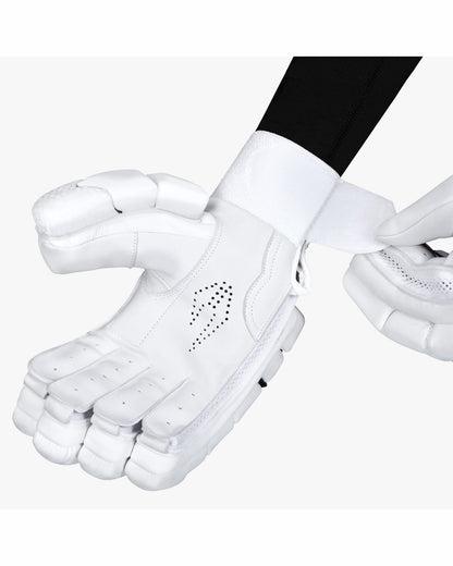 DSC Blak 11 Batting Gloves