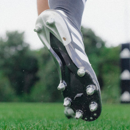 Adidas Kakari RS (SG)Boots - Black/Zero Metallic/Gold Metallic