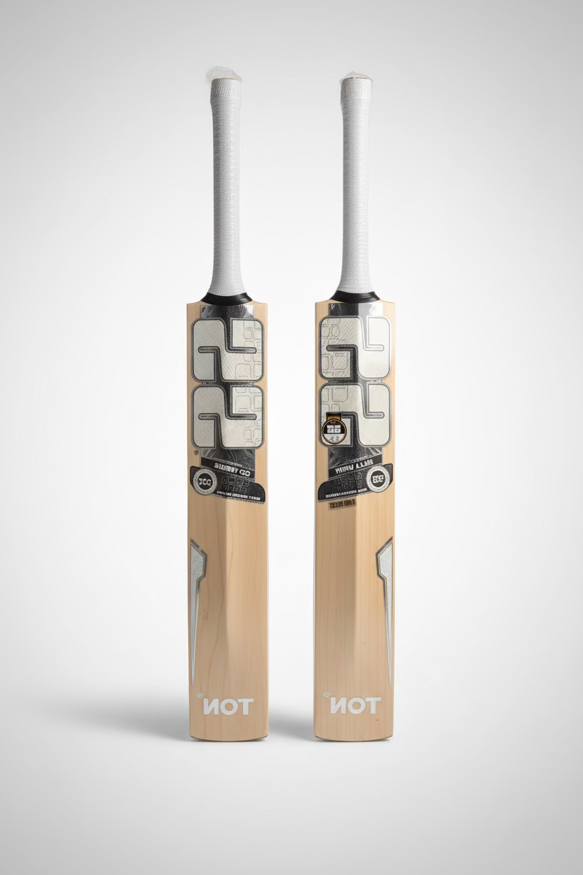 SS TON Finn Allen Player Replica English Willow Cricket Bat - Front and Back View