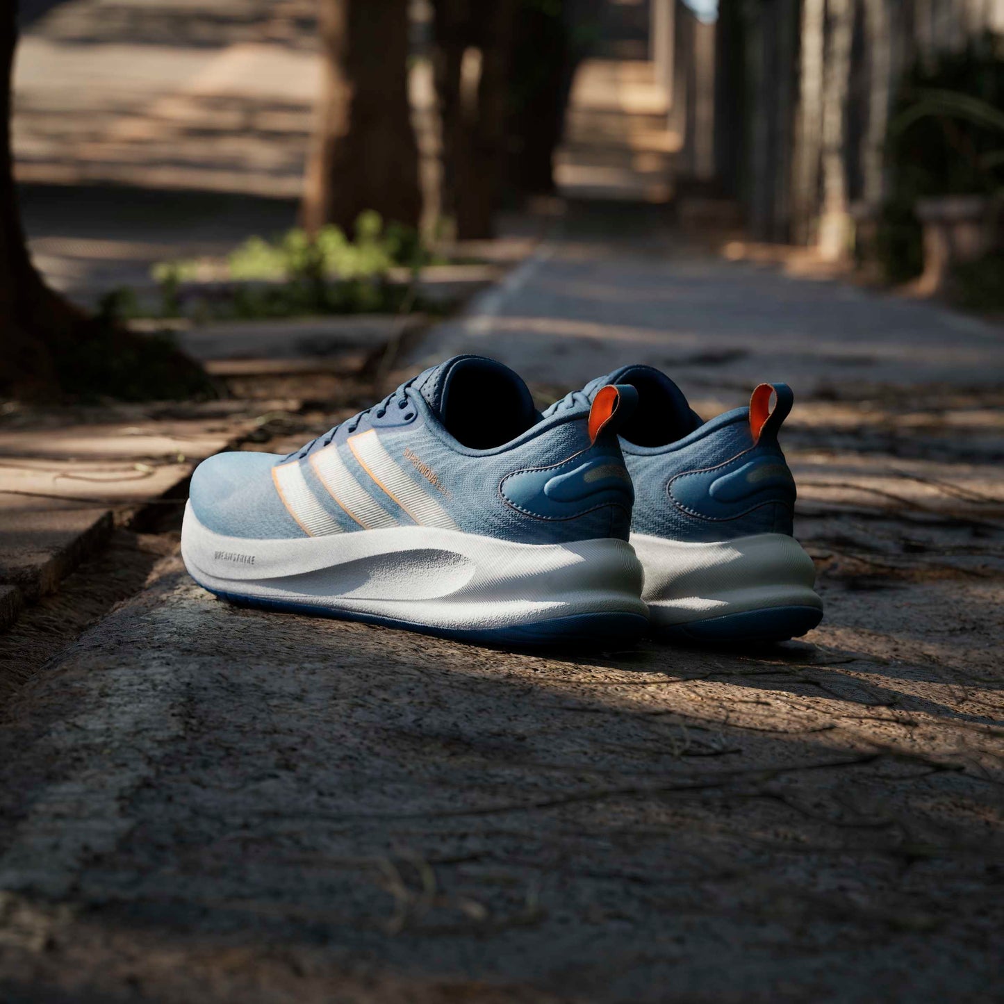 Adidas Mens Supernova Ease 2 Running Shoes