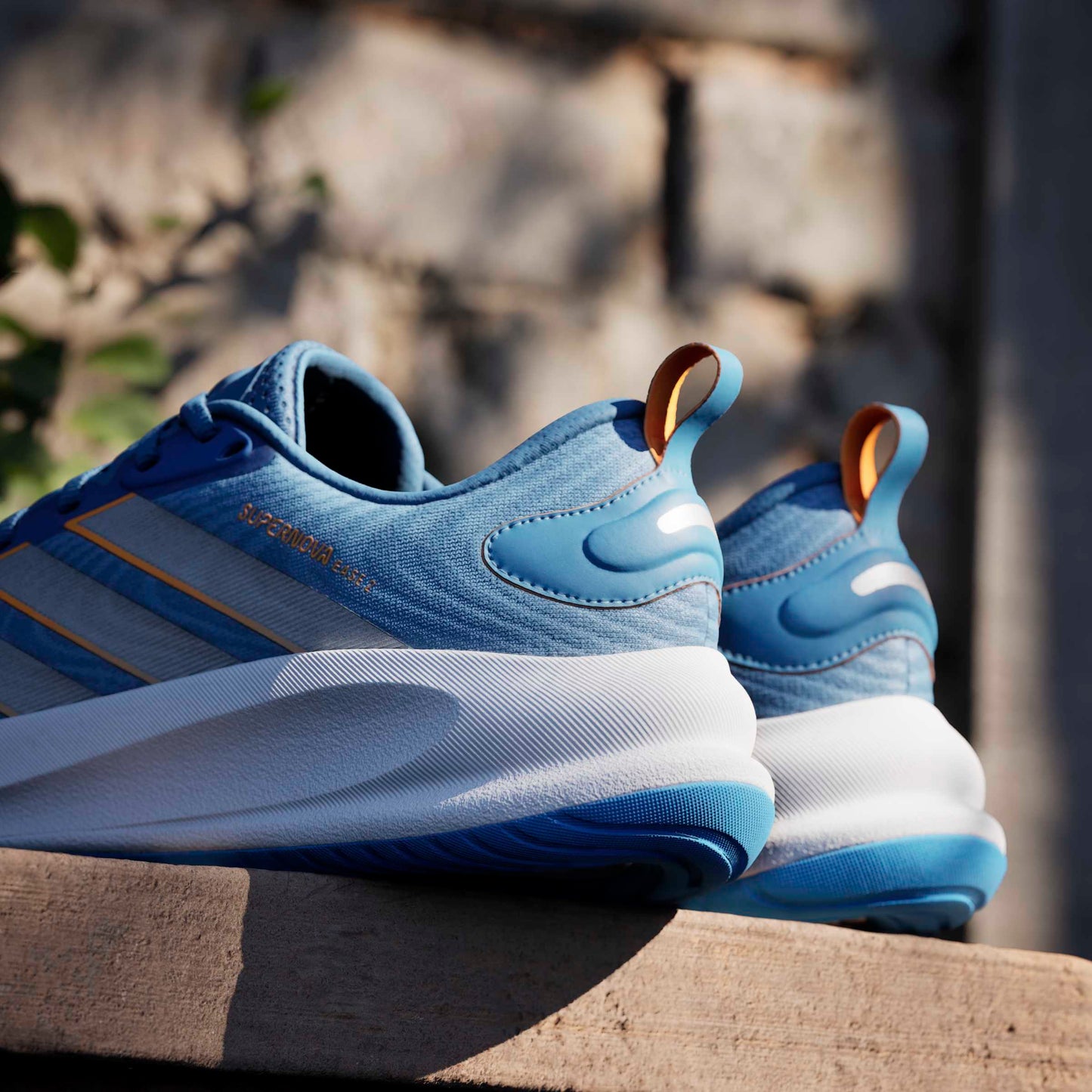 Adidas Mens Supernova Ease 2 Running Shoes