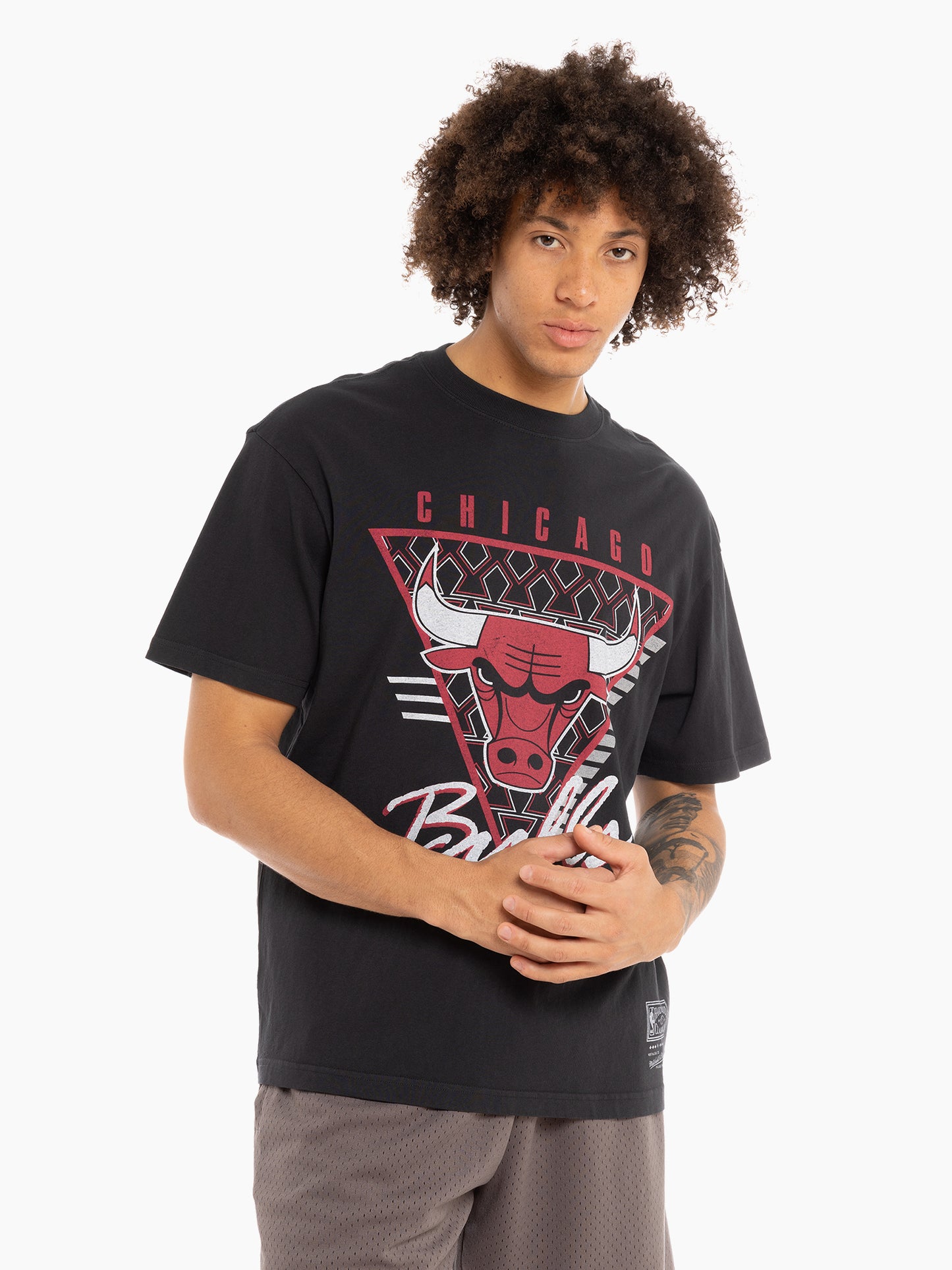 Mitchell & Ness Chicago Bulls Tri Logo Tee - Faded Black