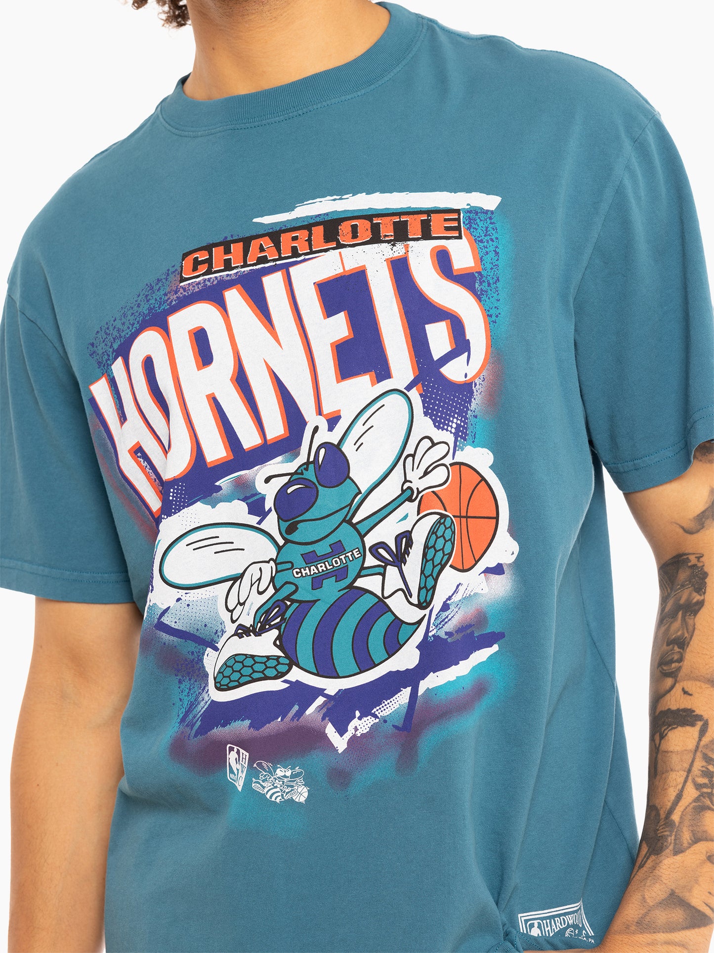 Mitch & Ness Charlotte Hornets Abstract Tee - Hornets Teal