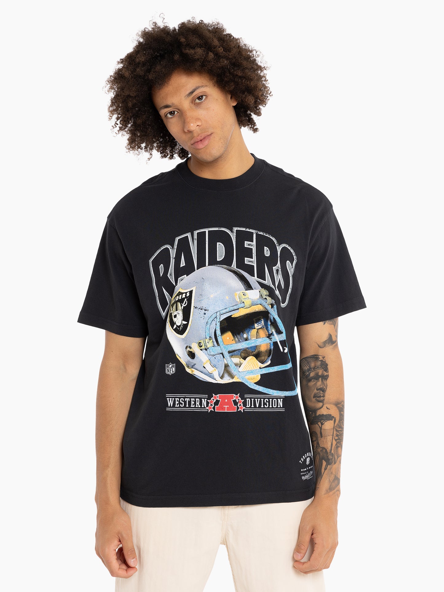 Mitchell & Ness Los Angeles Raiders Vintage Helmet Tee - Faded Black