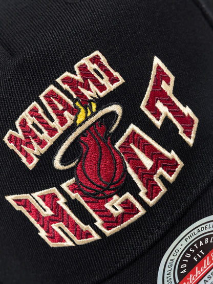 Mitchell & Ness Miami Heat NBA Lay Up Classic Red Snapback