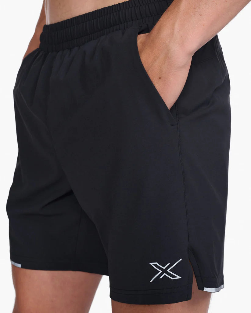2XU Mens Aero 7 Inch Shorts 2.0 - Black/Silver