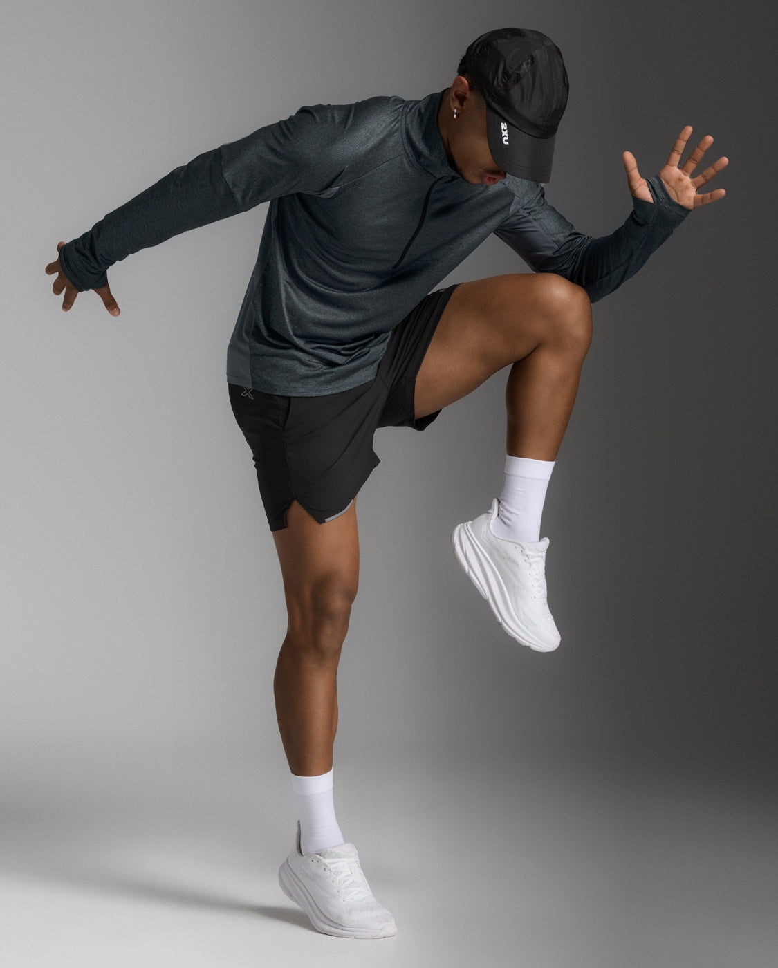 2XU Mens Aero 1/2 Zip- Dark Sage/Black Reflective