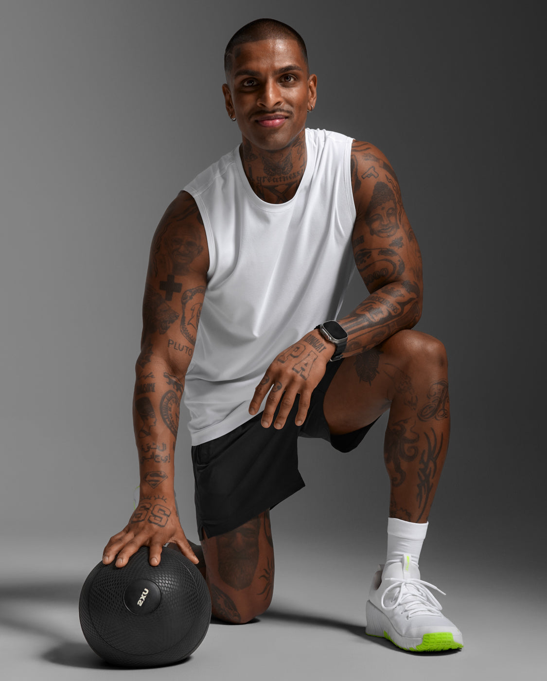 2XU Men's Motion 5 Inch Shorts - Black