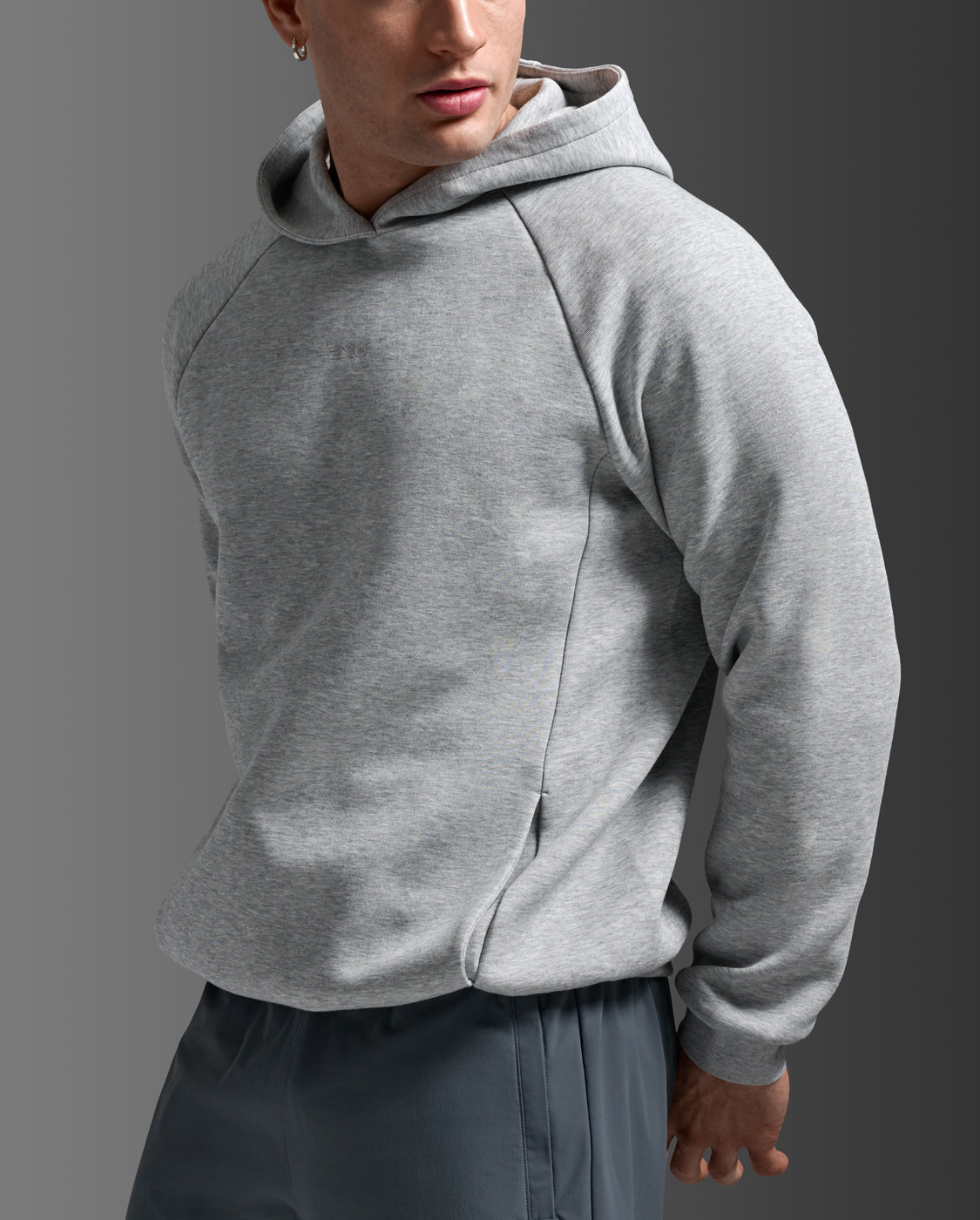 2XU Mens Motion Smooth Spacer Hoodie - Grey Marle