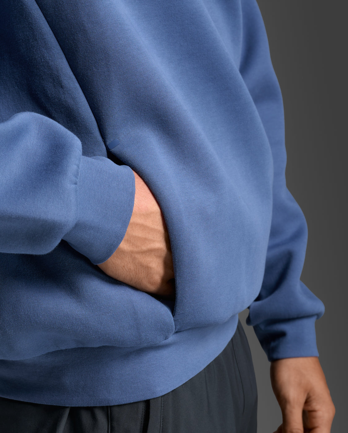 2XU Mens Motion Smooth Spacer Hoodie - Indigo