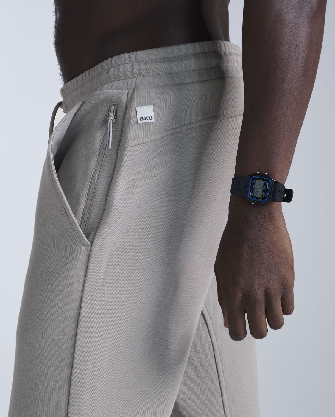 2XU Mens Commute Smooth Spacer Trackpants - Carbon