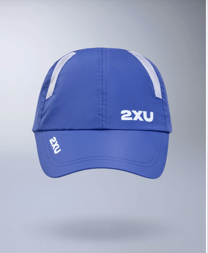 2XU Unisex Run Cap - Surf/White