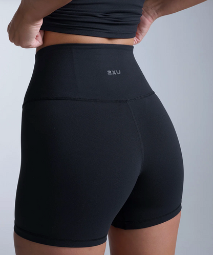 2XU Womens Hi-Rise 5 Inch Shorts - Black