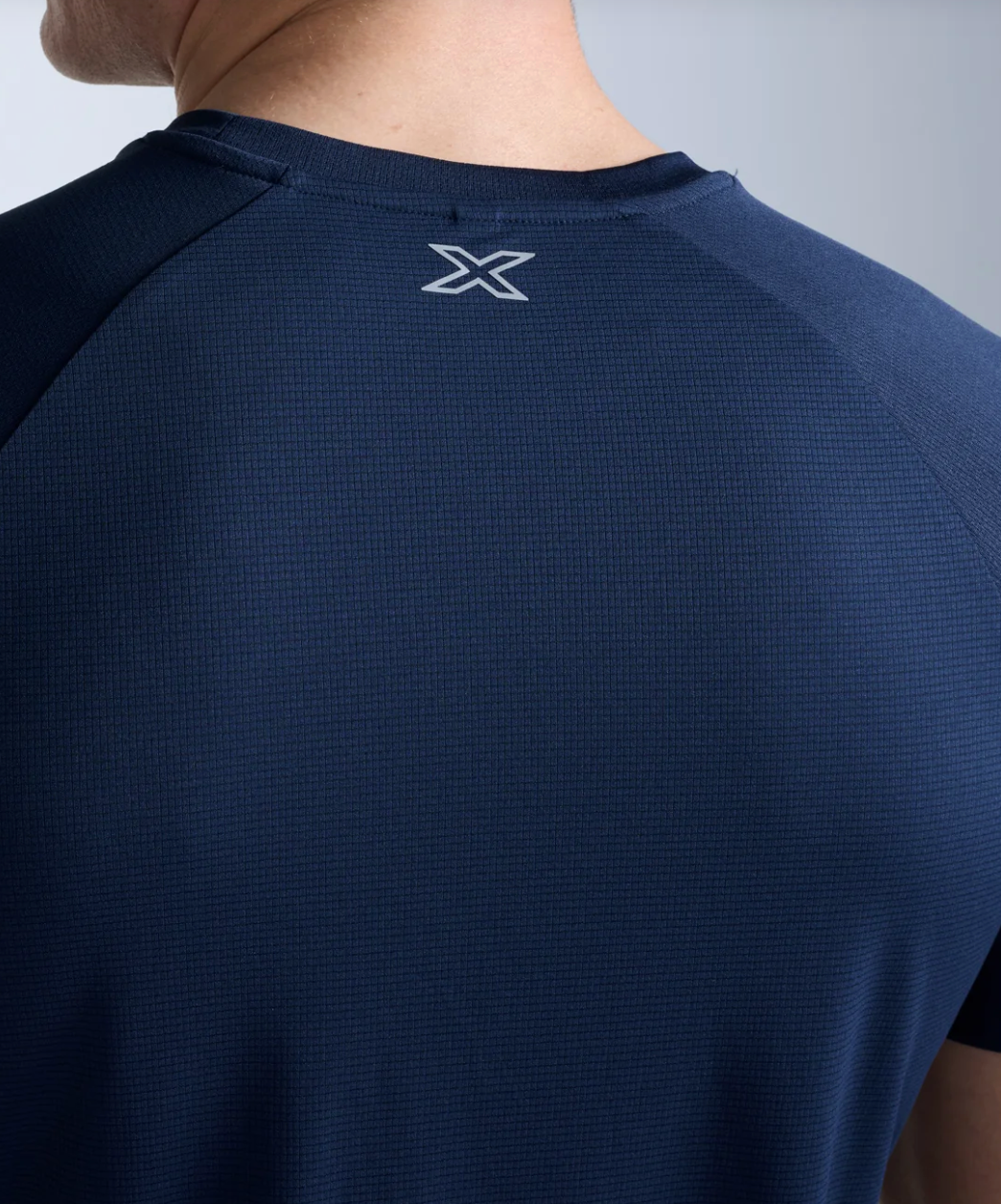 2XU Mens Aero Tee - Midnight/Silver Reflective
