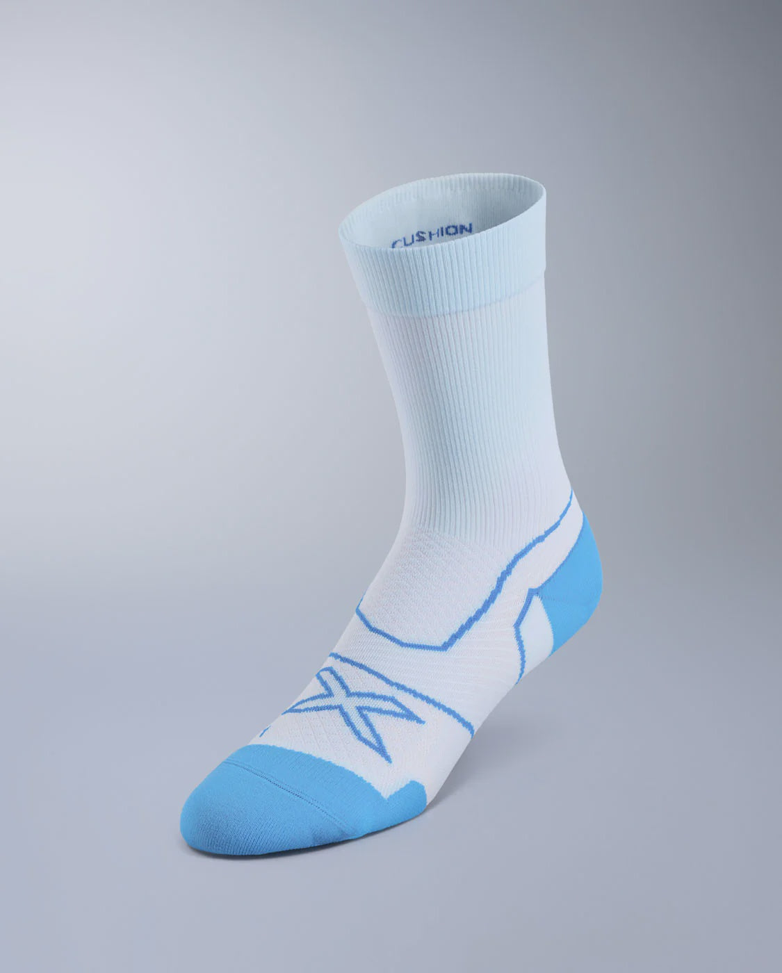 2XU Vectr Cushion Crew Socks - Moonstone/Silver Blue
