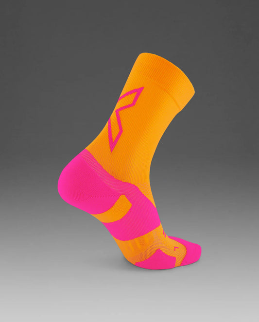 2XU Vectr Light Cushion Crew Socks - Orange/Fuschia