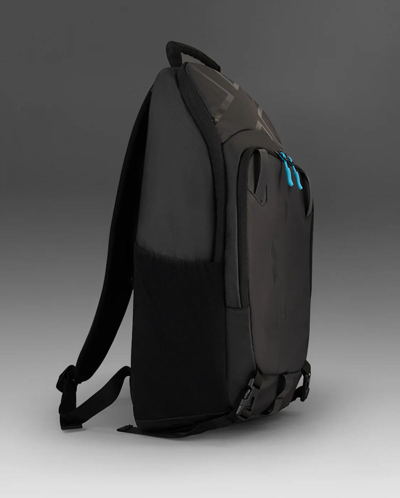 2XU Commute Backpack - Black/Aloha