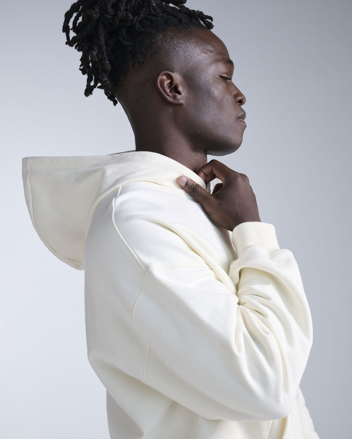 2XU Unisex EZ Oversized Organic Cotton Hoodie - Chalk