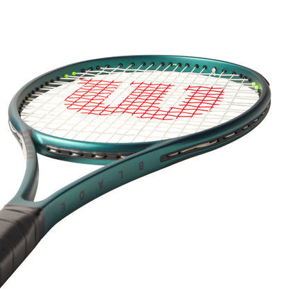 Wilson Blade 98 (16 x 19) V9 Tennis Racket - Unstrung