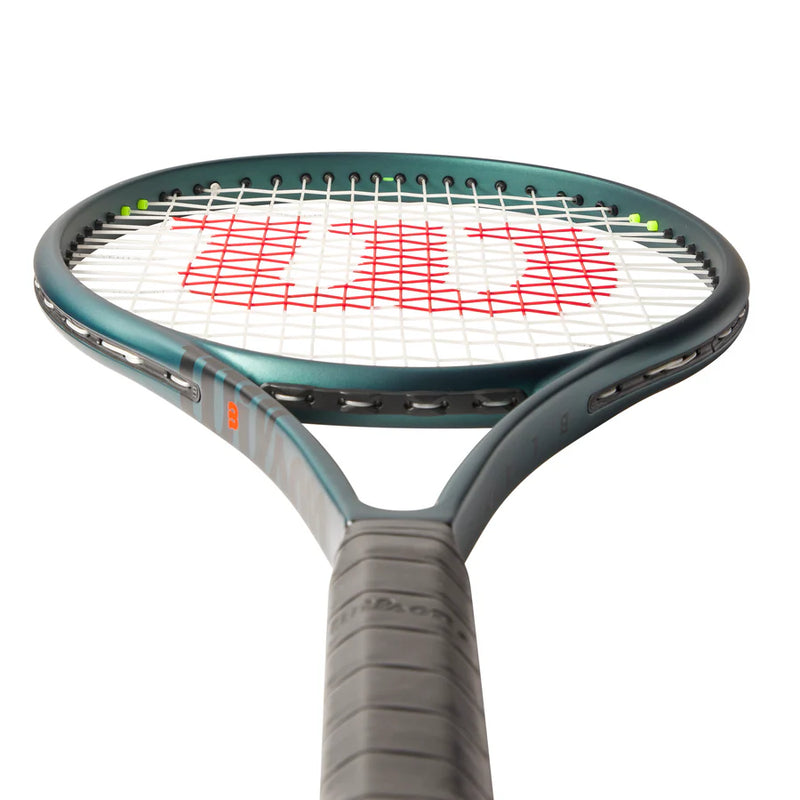 Wilson Blade 100L V9 Tennis Racket - Unstrung