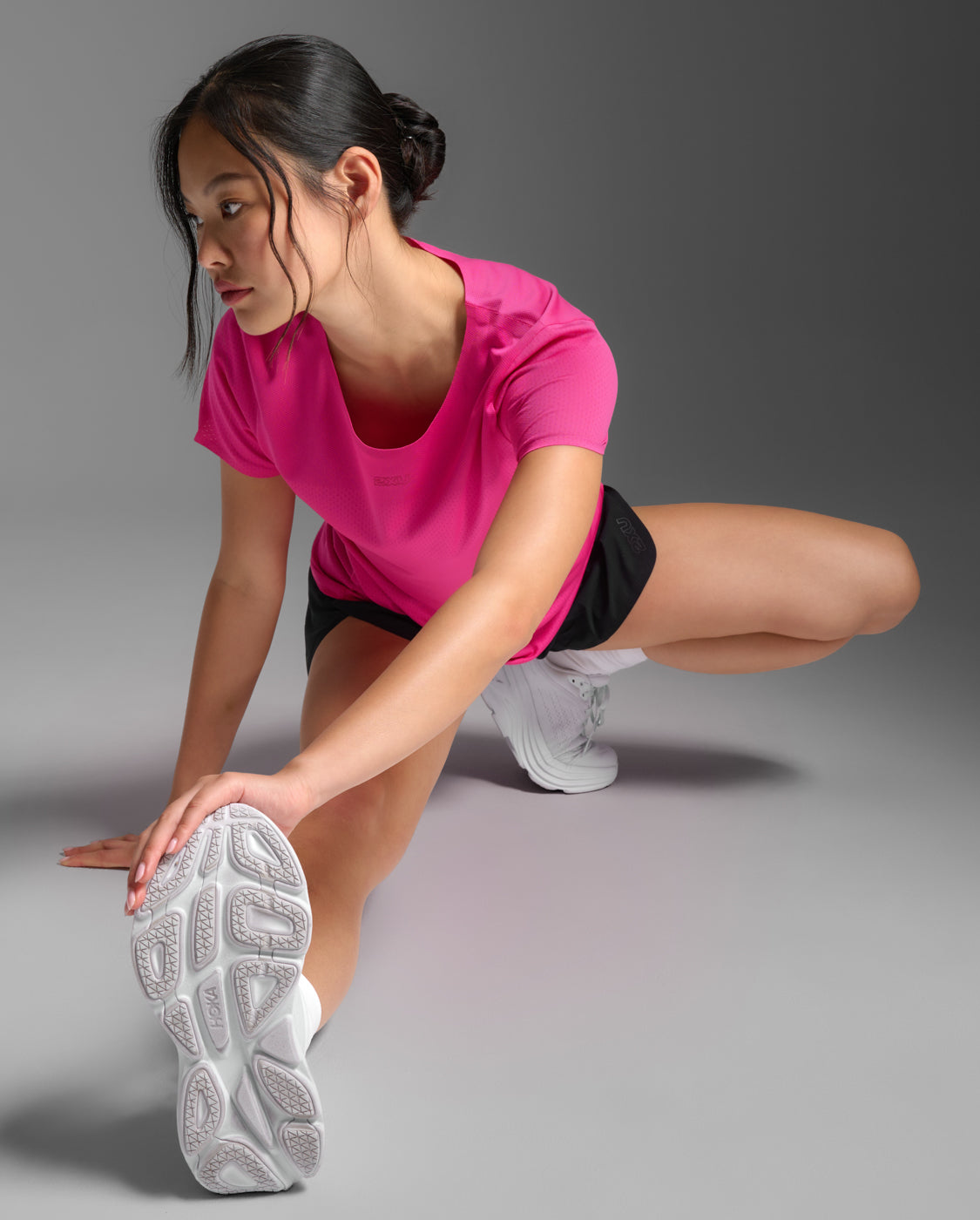 2XU Womens Light Speed Tech Tee - Fuschia