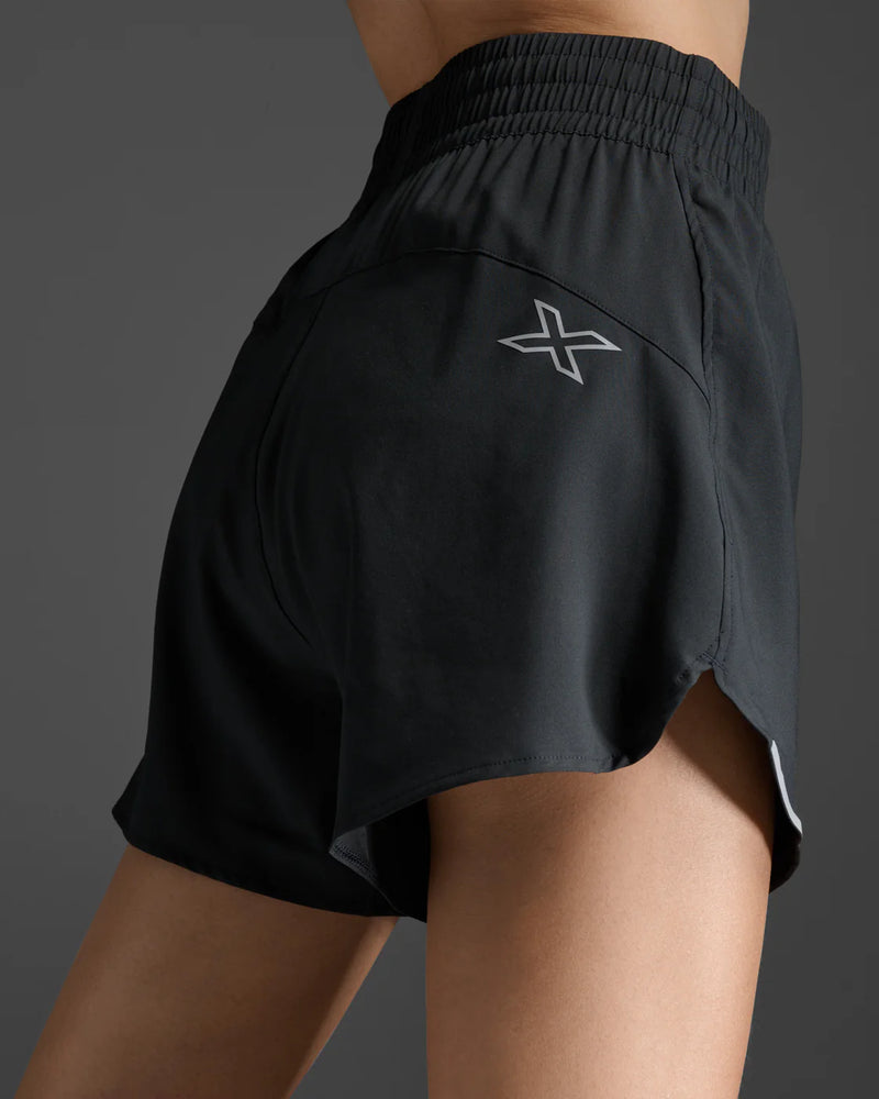 2XU Womens Aero Hi-Rise 4 Inch Shorts - Black/Silver Reflective