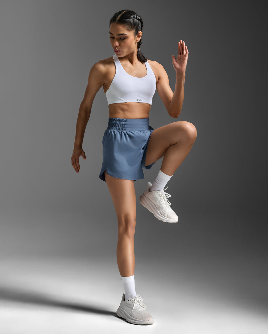 2XU Womens Aero Hi-Rise 4 Inch Shorts - Indigo