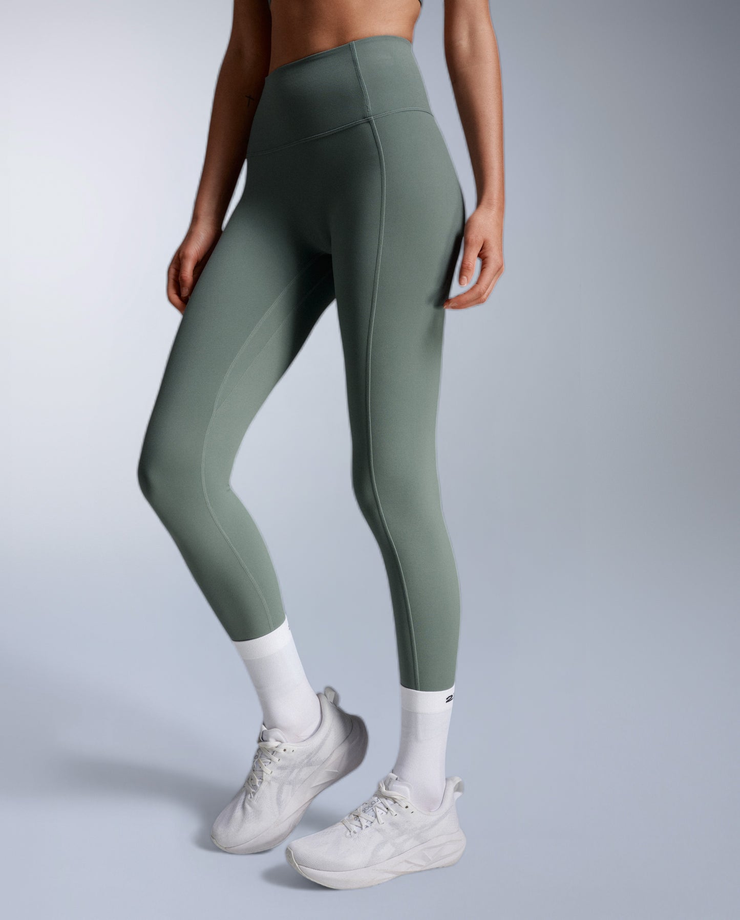2XU Womens Fluid Hi-Rise Tights - Oliver Leaf/Olive Leaf