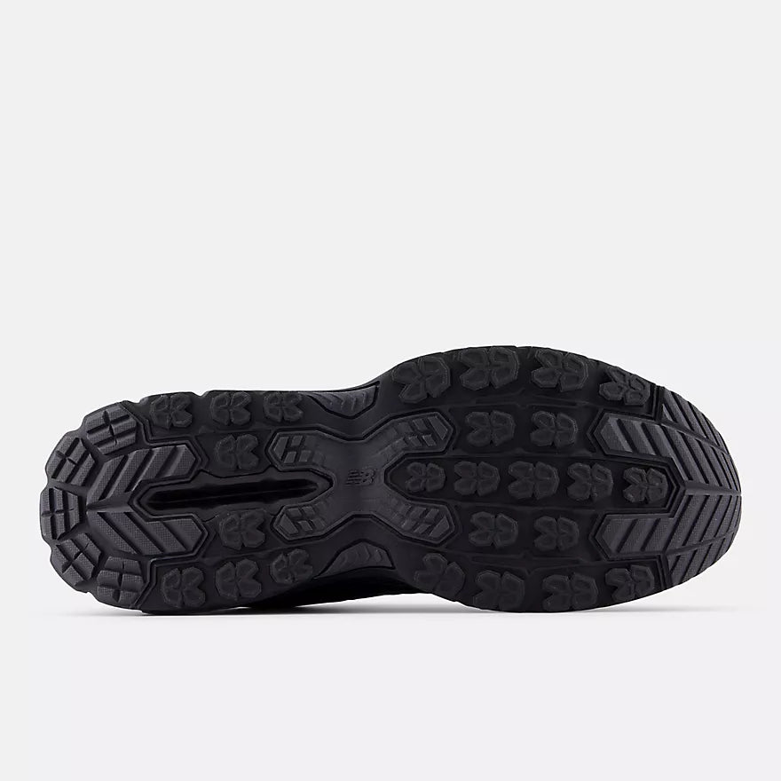 New Balance Mens 410v9 - Black/Neptune Grey/Castlerock