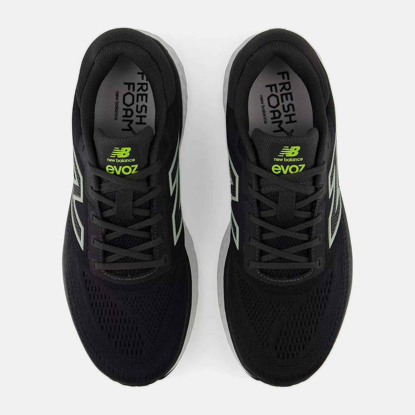 New Balance Mens Fresh Foam X EVOZ v4 (2E) - Black Cement