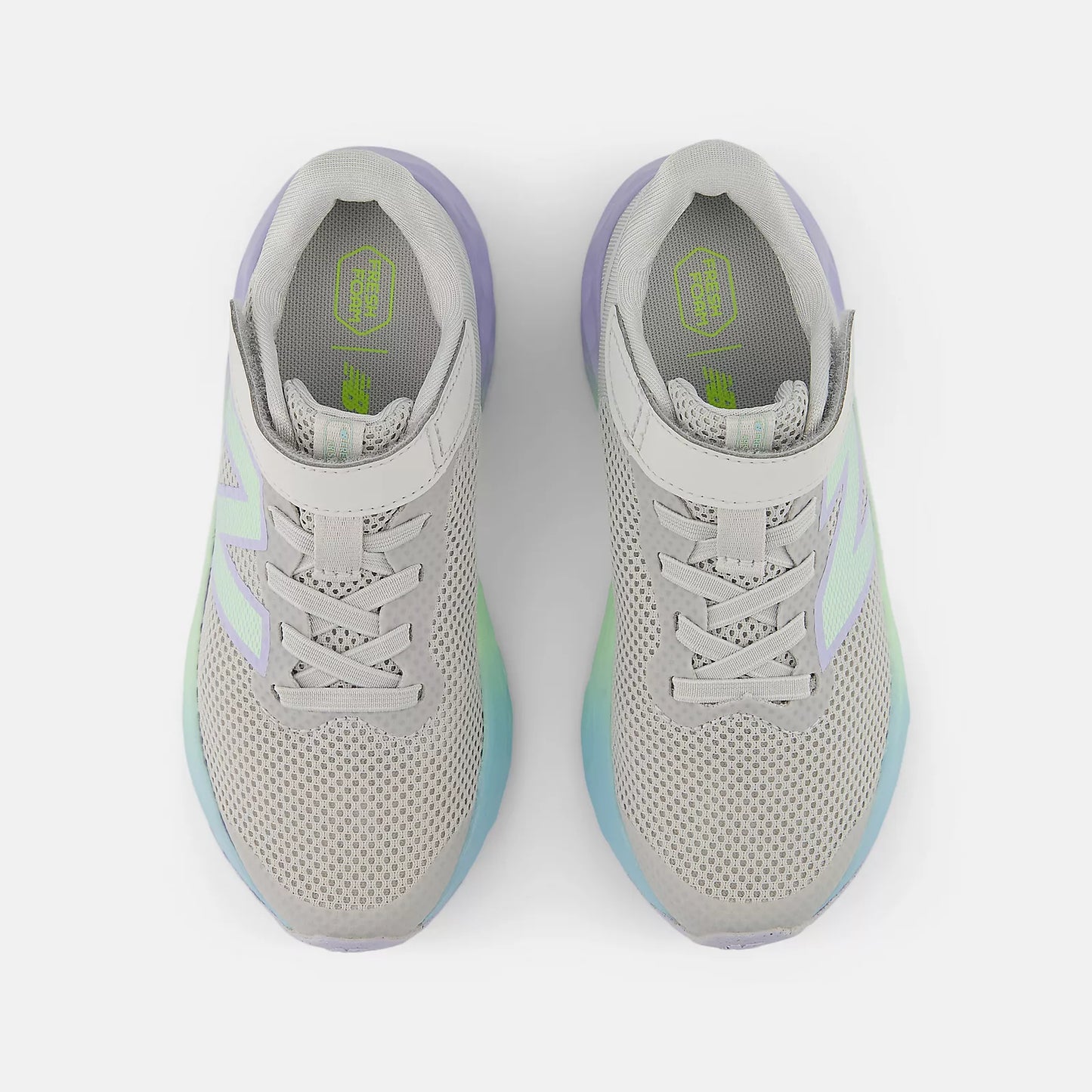 New Balance Kids Arishi v4 Bungee Lace with Top Strap - Grey Matter