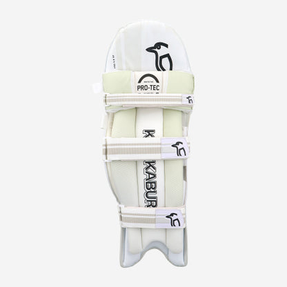 Kookaburra Pro 3.0 slim fit cricket batting pads with padded knee rolls and fastening straps. Back View