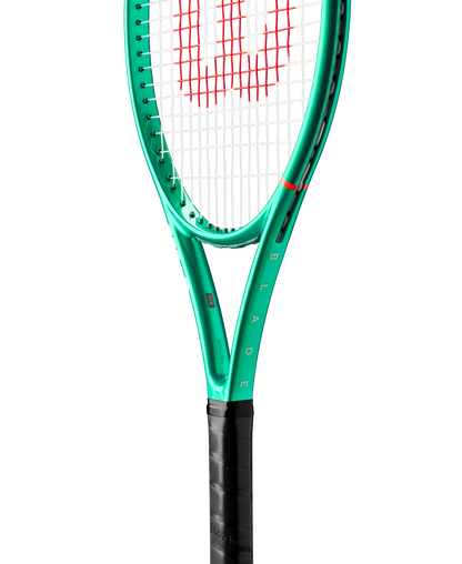 Wilson Blade 26 V10 Tennis Racket - Green