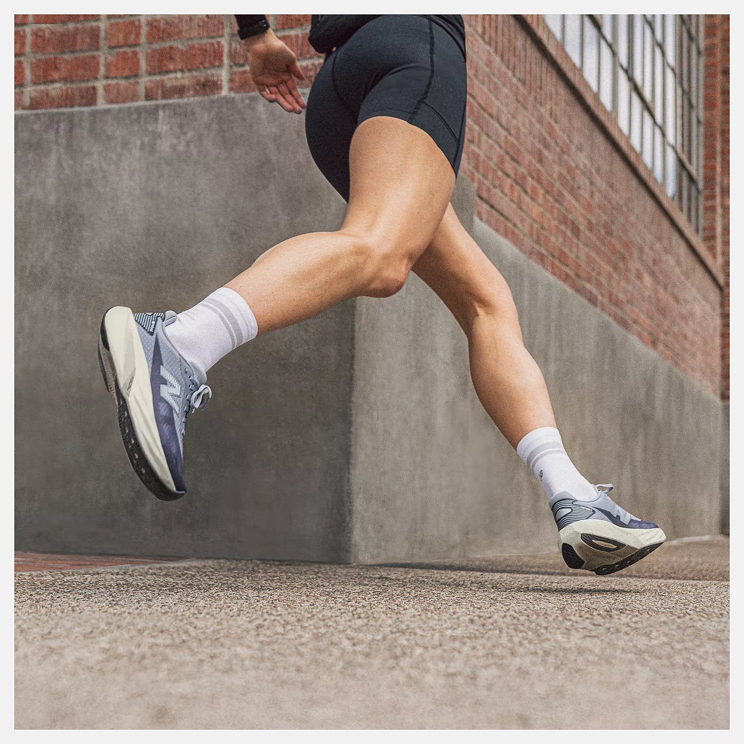New Balance Womens FuelCell Rebel v5 - Digital Mist